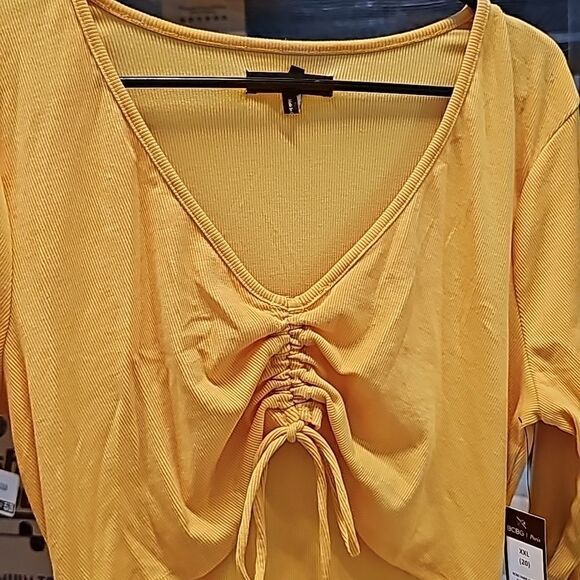 BCBG Paris Ribbed Knit Cutout Dress, Yellow, Size XXL, NWT - Picture 4 of 8